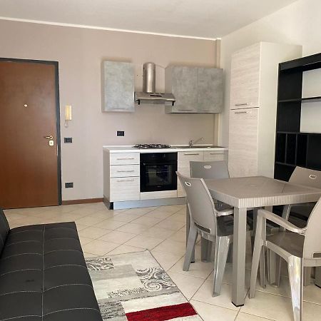 La Lanterna - Appartamenti In Residence Con Piscina Desenzano del Garda Exterior foto